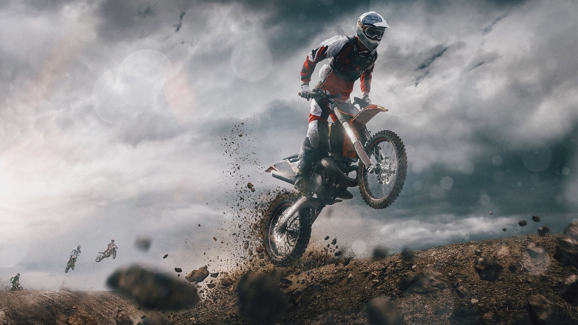 千钧一发：双方形势悬殊，胜利只在一线之间，千钧一发原指